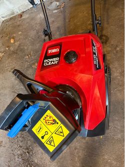 Toro Power Clear 518 ZE Power Propel Snowblower — Excellent Condition, Used Once