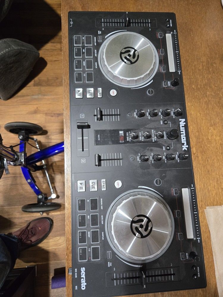 Numark Controller