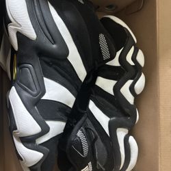 Adidas Crazy 8 Size 11.5 (OG Style Not The One From 2023)