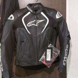 AlpineStars Womens Leather Motorcycle Jacket
