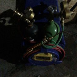 Multiple Items Look Through Pics Best Offer