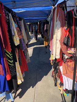 WOMEN’S CLOTHING SALE 