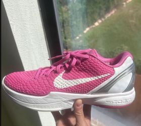 Kobe’s size 7 men
