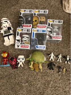 STAR WARS COLLECTOR LOT – Funko Pops, Figures & Plush