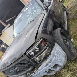 Parting Out 2006 Yukon Denali Parts
