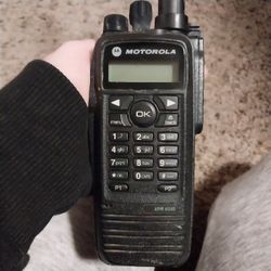 Motorola Walkie Talkie/2way Radio