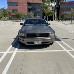 2005 Ford Mustang