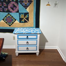 Side Table With Drawers 