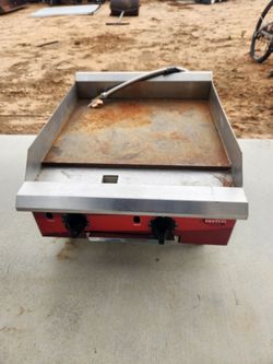 Commercial flat grill
