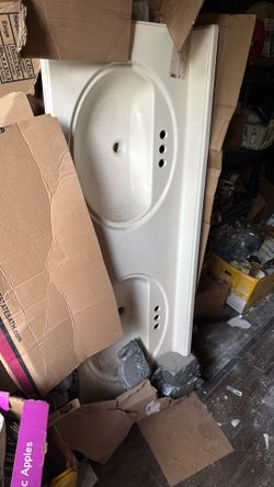 New Double Sink Vanity  61/22