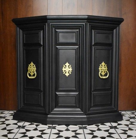 Hard Wood Side Table Side Board Table