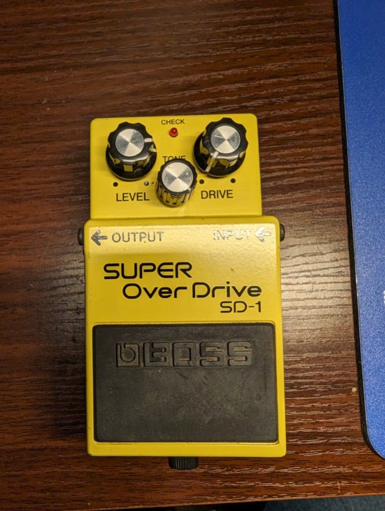 BOSS Super Overdrive SD-1 Guitar Effect Pedal