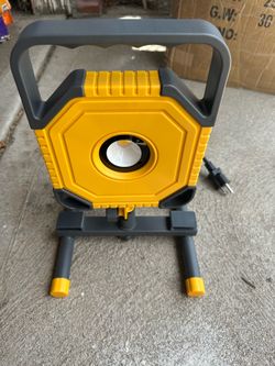 LUTEC portable light