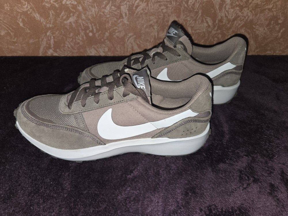 Nike Waffle Nav Mink Brown 9m