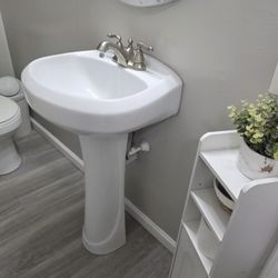 Pedestal Sink
