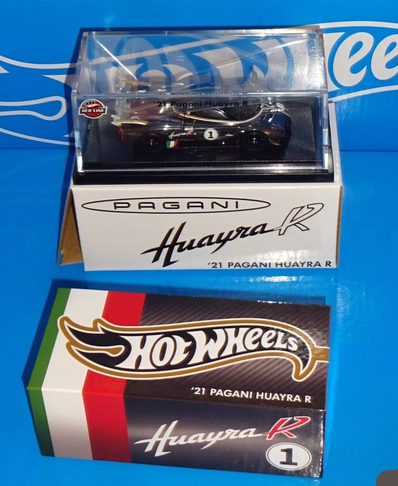 Hot Wheels 2024 Red Line Club RLC '21 Pagani Huayra R Spectraflame Slate w/ Case