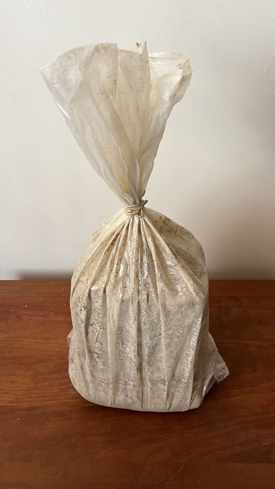White Moist Clay l Cone 6 l 22.4 Lbs