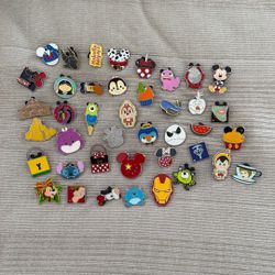 Disney Pins 