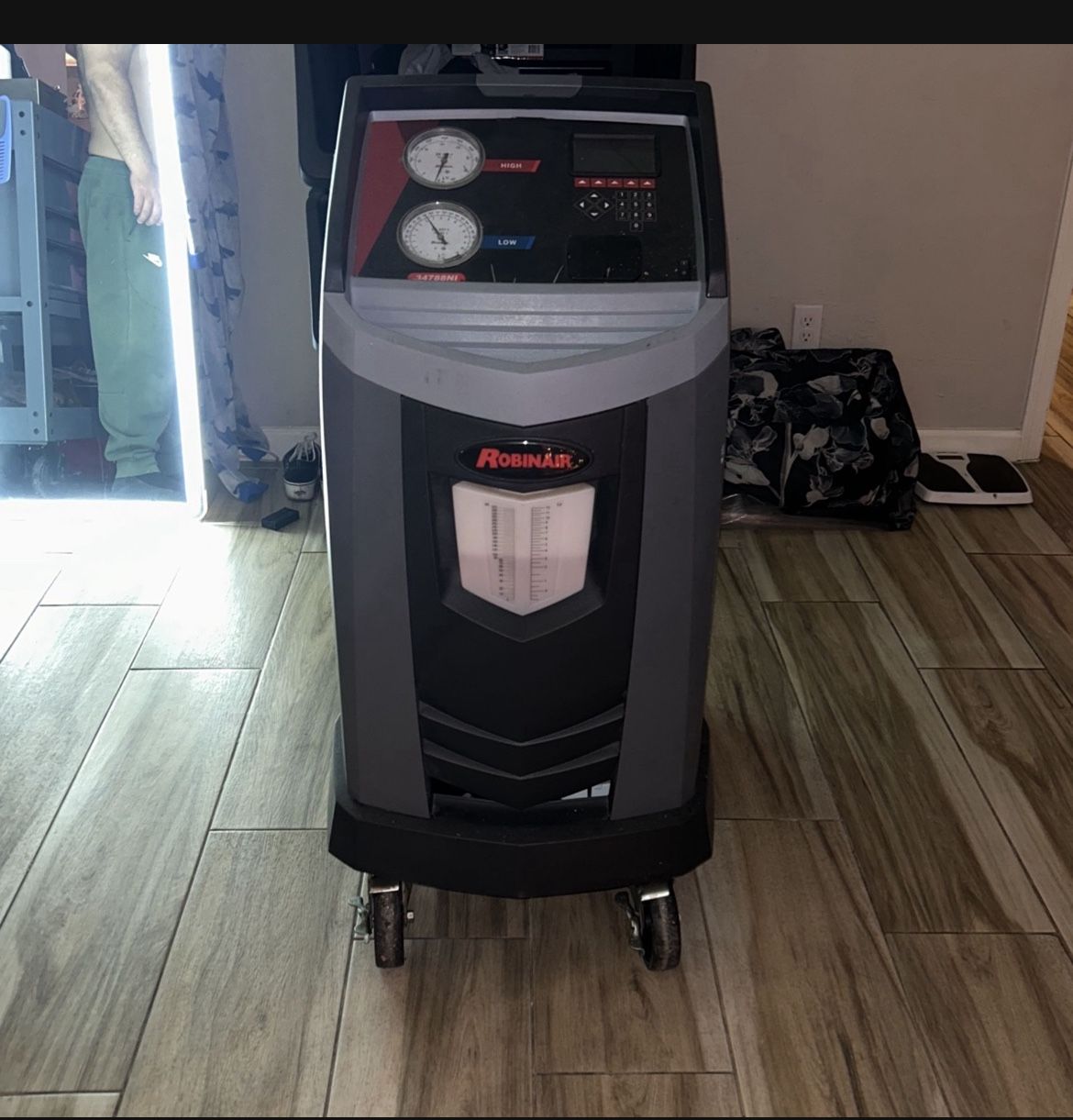A/C Refill 