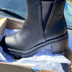 Mia Brand Shoes : Casen Size 11M