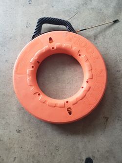 Klein Fiberglass Fishtape 200ft