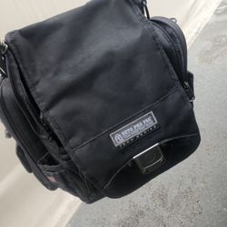 TP XXL Blackout Veto Bag Lightly Used