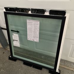 Simonton Vinyl Window 