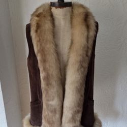 Brown Suede And Shearling Toscana Lamb Fur Vest Size S NO OFFERS 