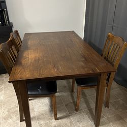 Dining Table & Chairs