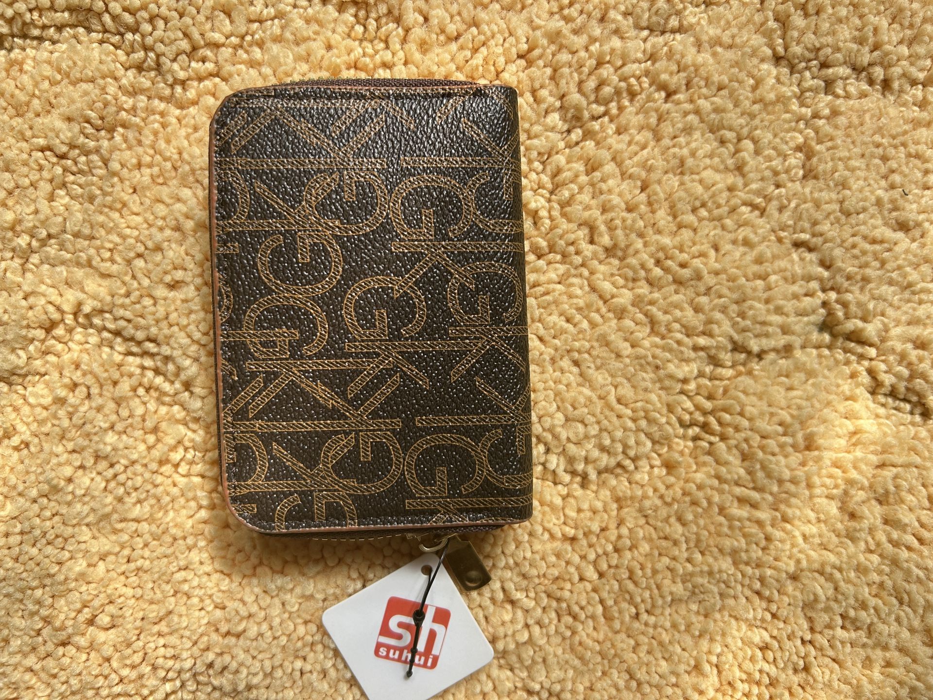 NWT Women fashion wallet