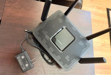 Like New Linksys Mesh Wifi 5 Router, Tri-Band, 3,000 Sq. ft Coverage, 25+ devices for $170