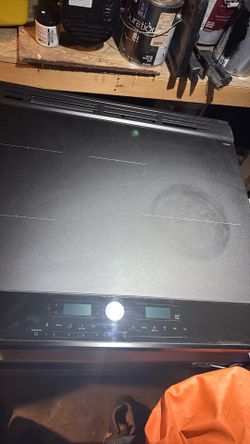 Stove and microwave both Samsung