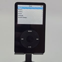 Apple iPod Classic 5th Gen A1136 MA146LL MP3 Media Player Black 30GB Works Great