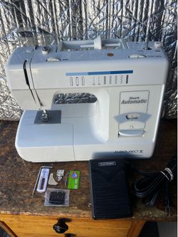 Euro-Pro Shark Automatic Sewing Machine Fully Serviced And Sewing Excellent