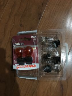 99 Ford Explorer bulbs