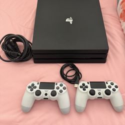 Sony PS4 With Games 