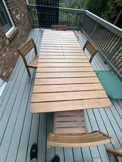 5 Piece Outdoor Extendable Dining Table Set