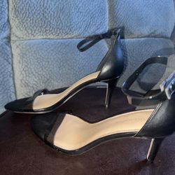 BCBGeneration heels sz 9.5