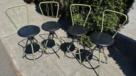 Rare Set of 4 MCM Comfort Line Hourglass Bar Stools with Twisted Metal Backs
