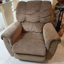 Two La-z-boy Rocker Recliners Gold Chairs