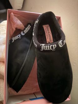 Juicy Couture Slippers