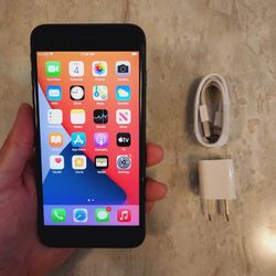 iPhone 8 Plus - UNLOCKED - Like New 