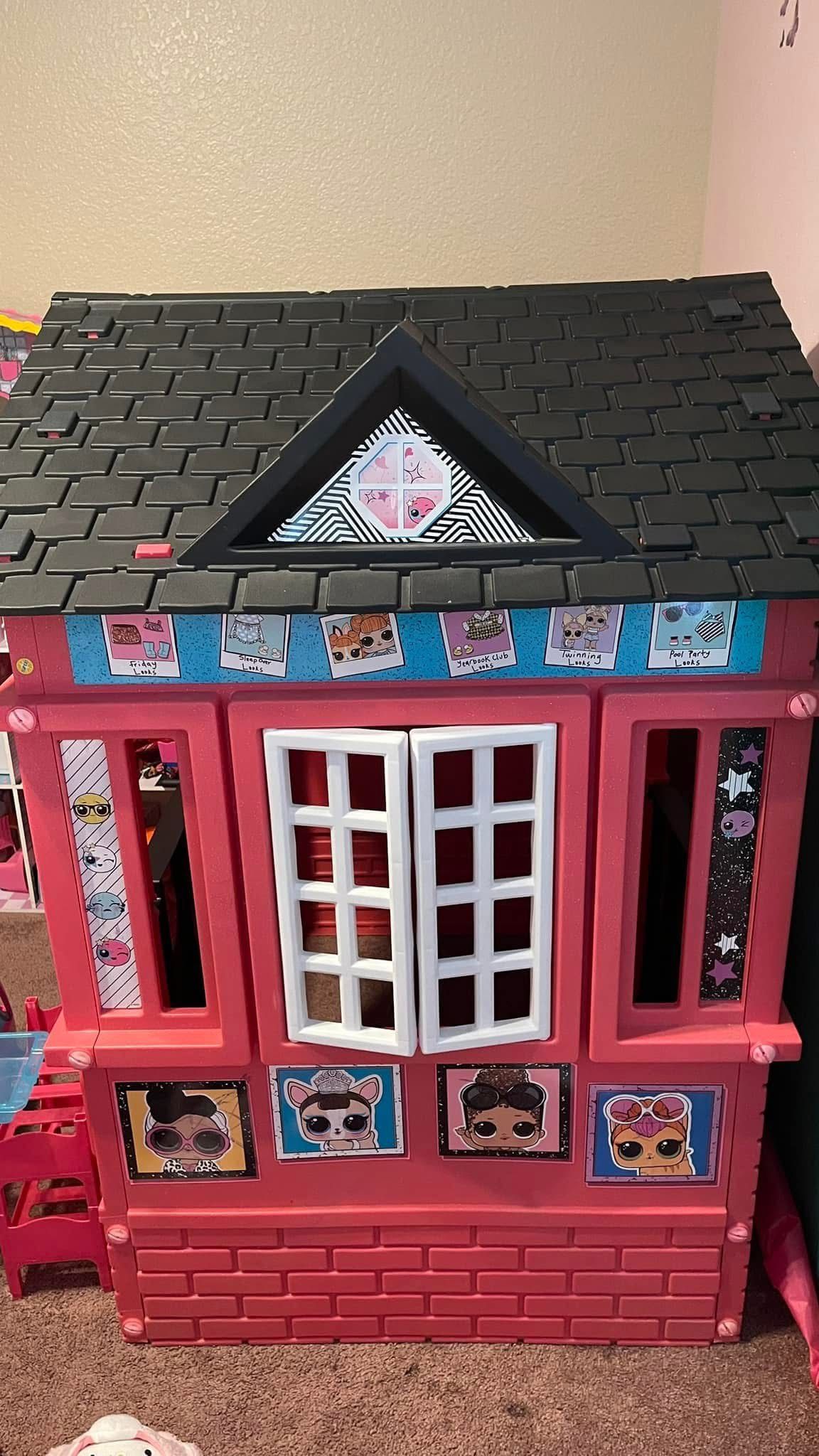 MOVING! LOL Surprise Indoor & Outdoor Cottage Playhouse With Glitter.