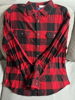 Men Large Flannel Long Sleeve Shirt. New With Tags.