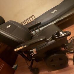 Jazzy Evo 613 Electric Wheelchair For Sale 