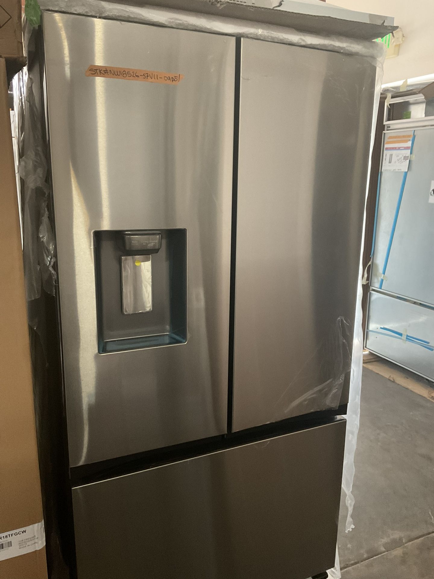 New Samsung 26cu Ft 3 Door French Door Mega Capacity Stainless Steel.