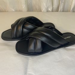 Nordstrom Lisa Vicky, Black Leather Slides, Mentor-V, Size 7.