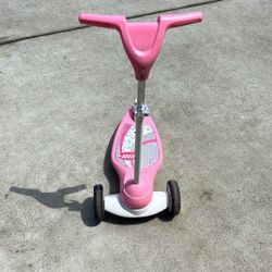 Radio flyer pink scooter 