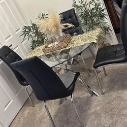 BLACK LEATHER DINING CHAIRS ✅✅📞📞🖤