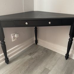 Corner Desk With Drawer